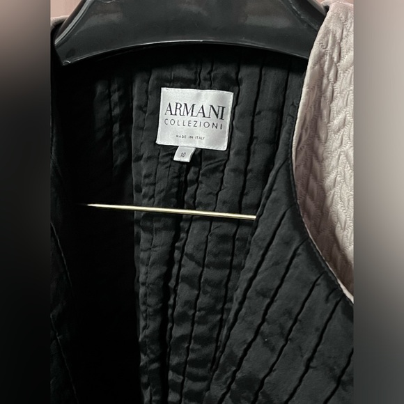 ARMANI COLLEZIONI beautiful BLAZER Jacket Made in ITALY with Velvet Details - Picture 12 of 16
